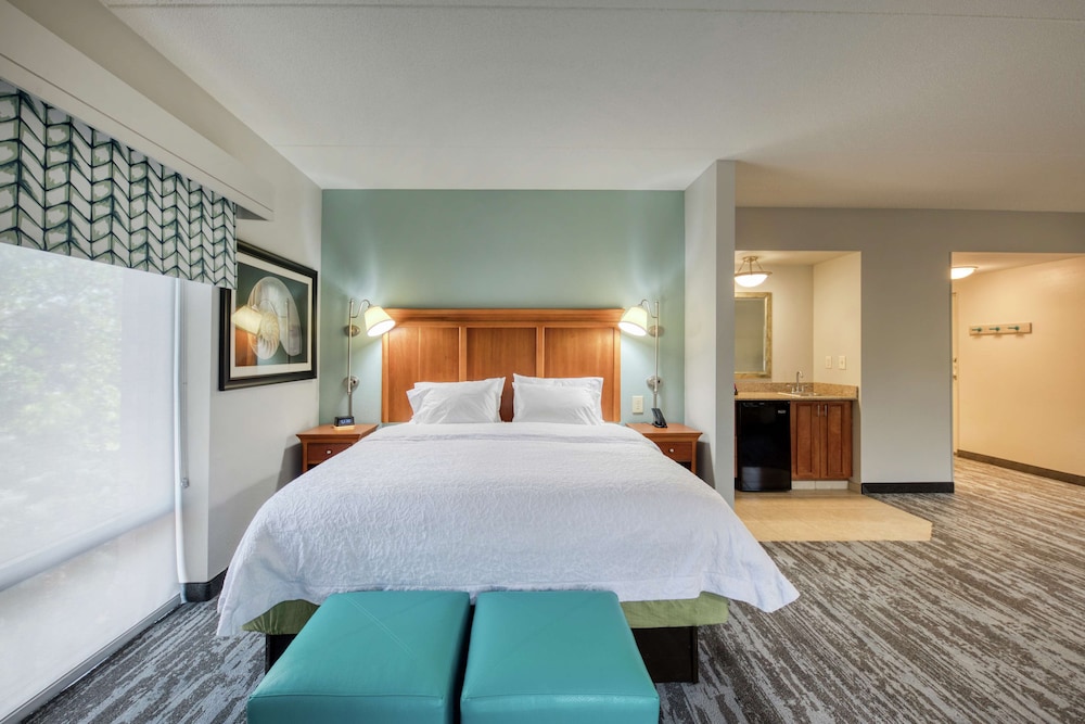Hampton Inn Wilmington University Area Smith Creek Station - photo 38