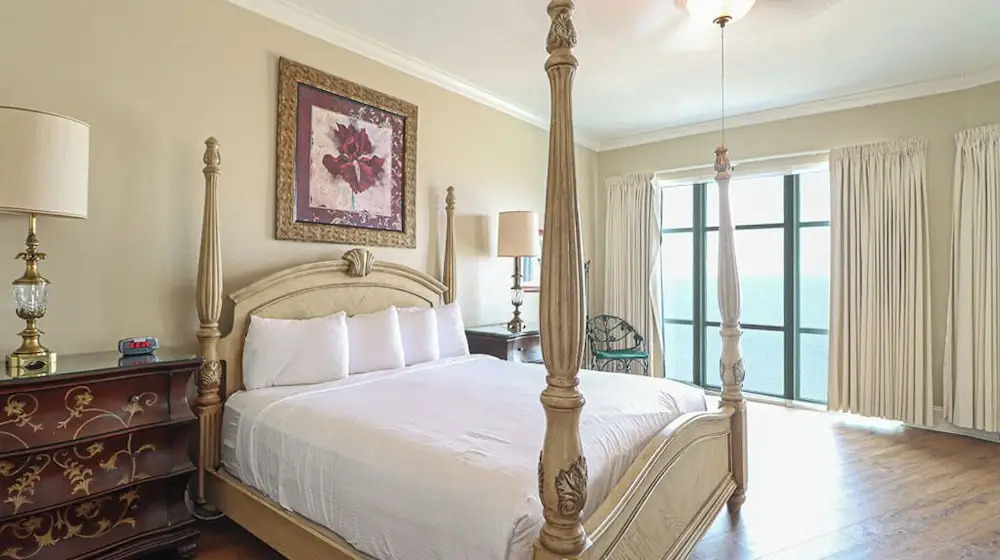 Legacy Towers I Penthouse - photo 13