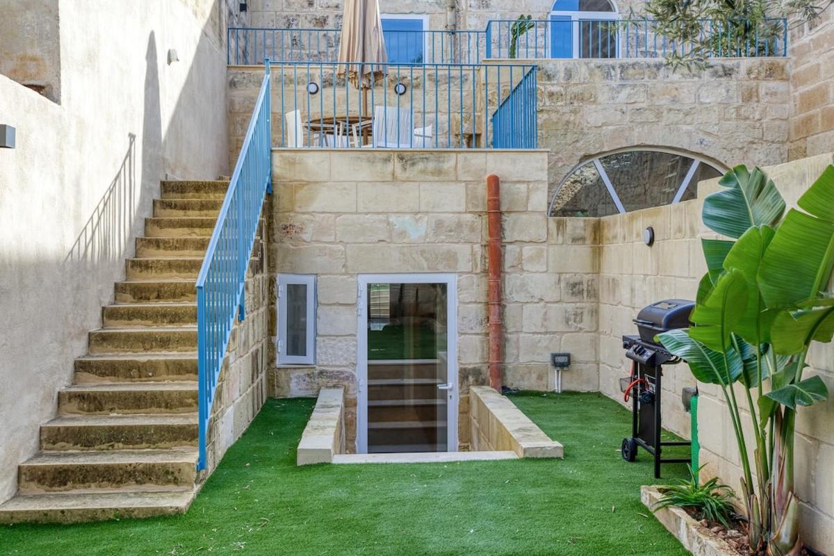 Boutique Sliema Townhouse with Garden — 4-Star Luxury Hotel in Sliema, Malta