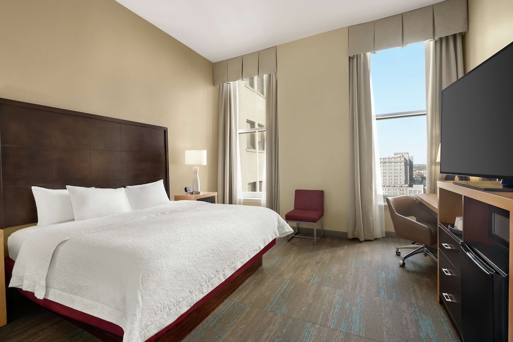 Hampton Inn & Suites New Orleans Downtown - photo 48
