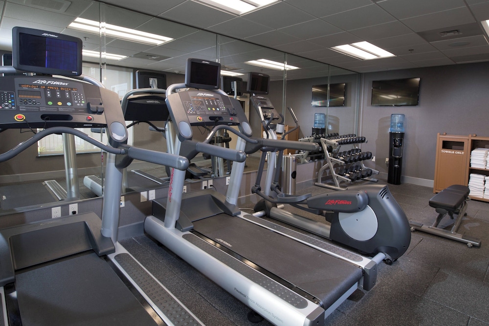 Fairfield Inn & Suites Houma Southeast - photo 17