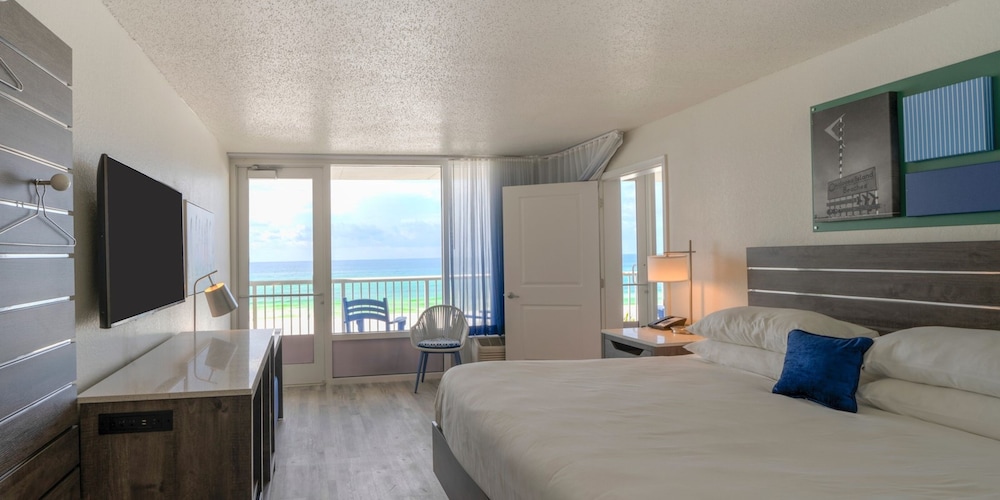 The Island by Hotel RL - photo 18