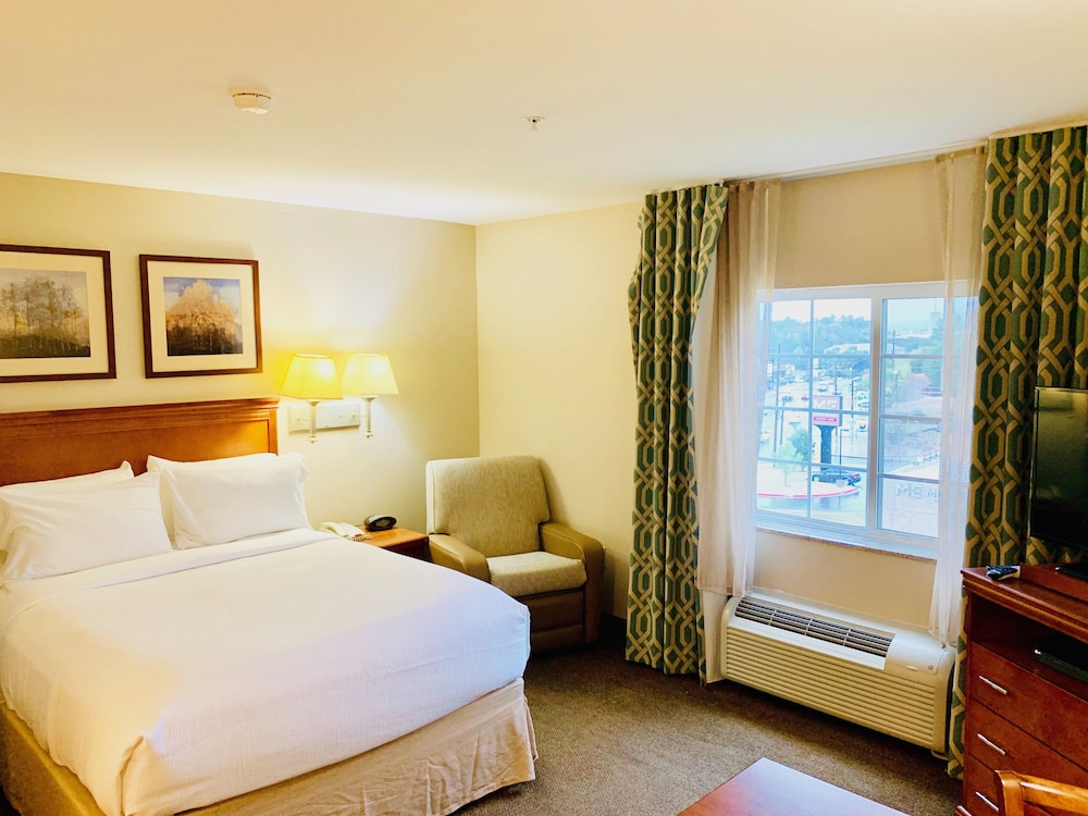 Candlewood Suites Hot Springs by IHG - photo 8