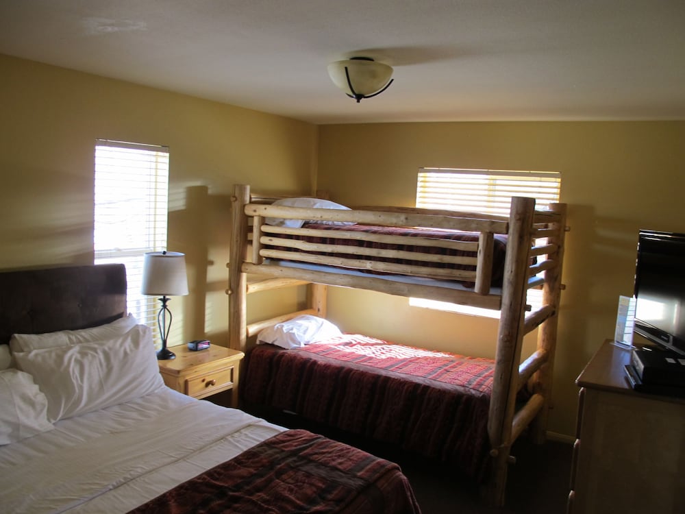 Convict Lake Resort - photo 27