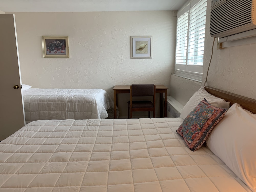 Vineyard Harbor Motel Private Beach - photo 77