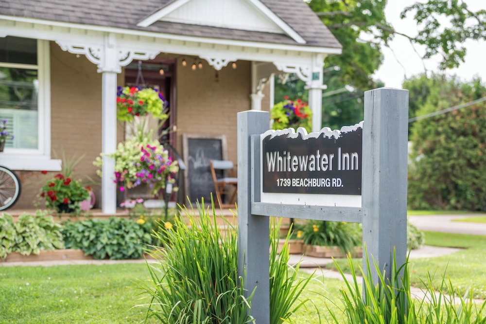 The Whitewater Inn in Pembroke, Canada