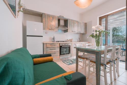 Giobo Mare in La Caletta, Italy