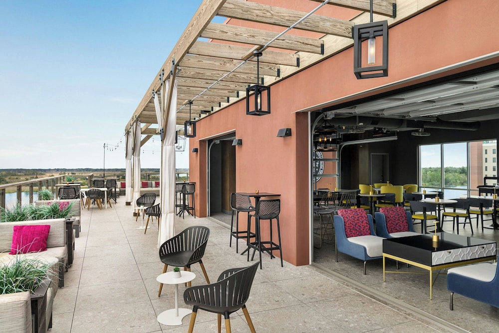 Aloft Wilmington at Coastline Center - photo 23