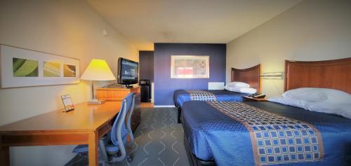 Economy 7 Inn - photo 6