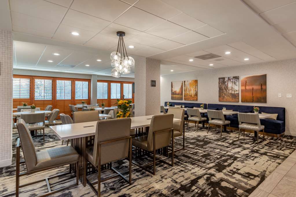 Best Western Plus Dalton Inn - photo 31