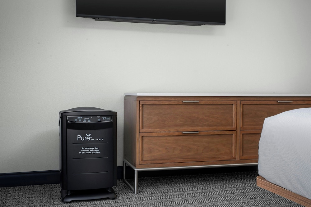 Courtyard by Marriott Bloomington - photo 21