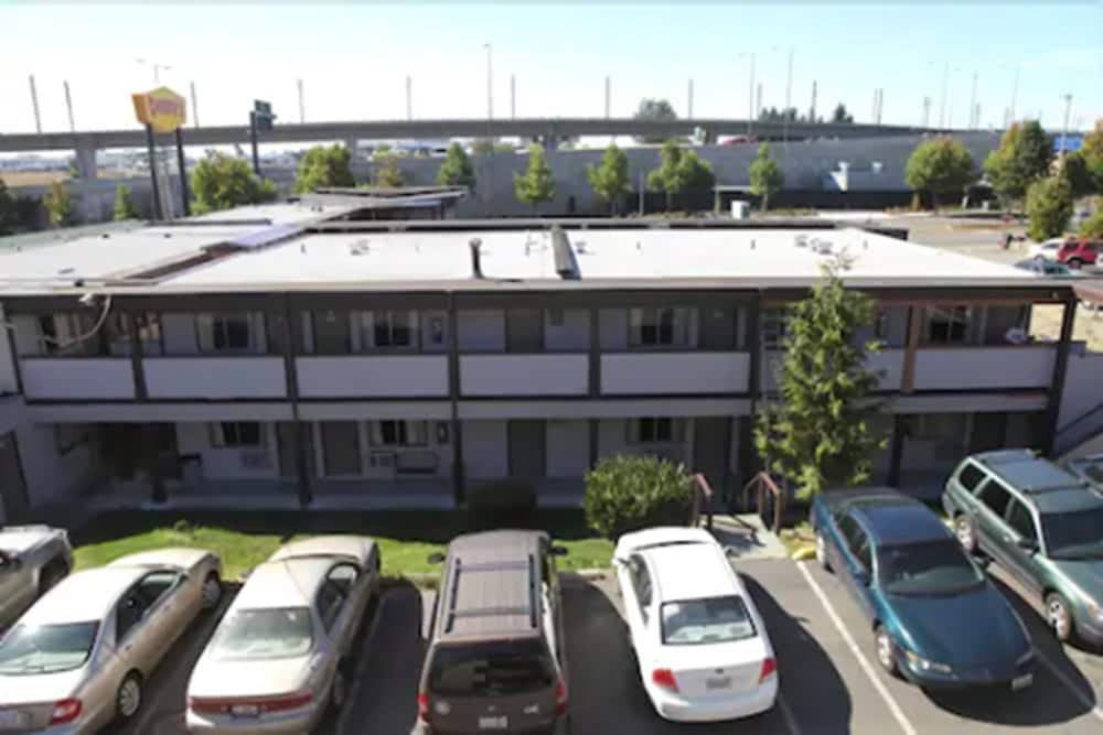 Seatac Inn — hotel in Seatac