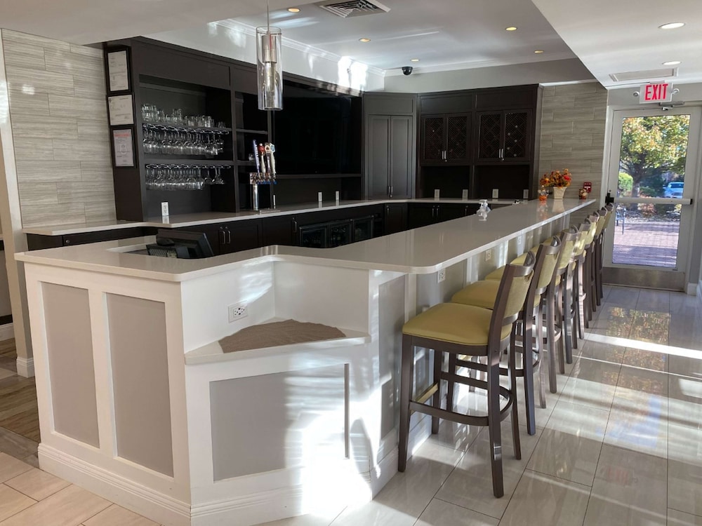 Hilton Garden Inn Columbia - photo 43