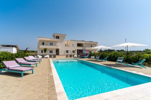 Le scuderie 5 — 4-Star Luxury Hotel in Galatone, Italy