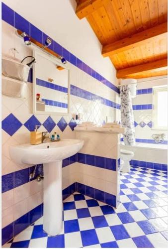Home Indipendenza 2 — 4-Star Luxury Hotel in Palermo, Italy