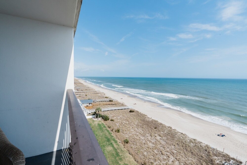 0912 White Linen Room by Atlantic Towers - photo 31