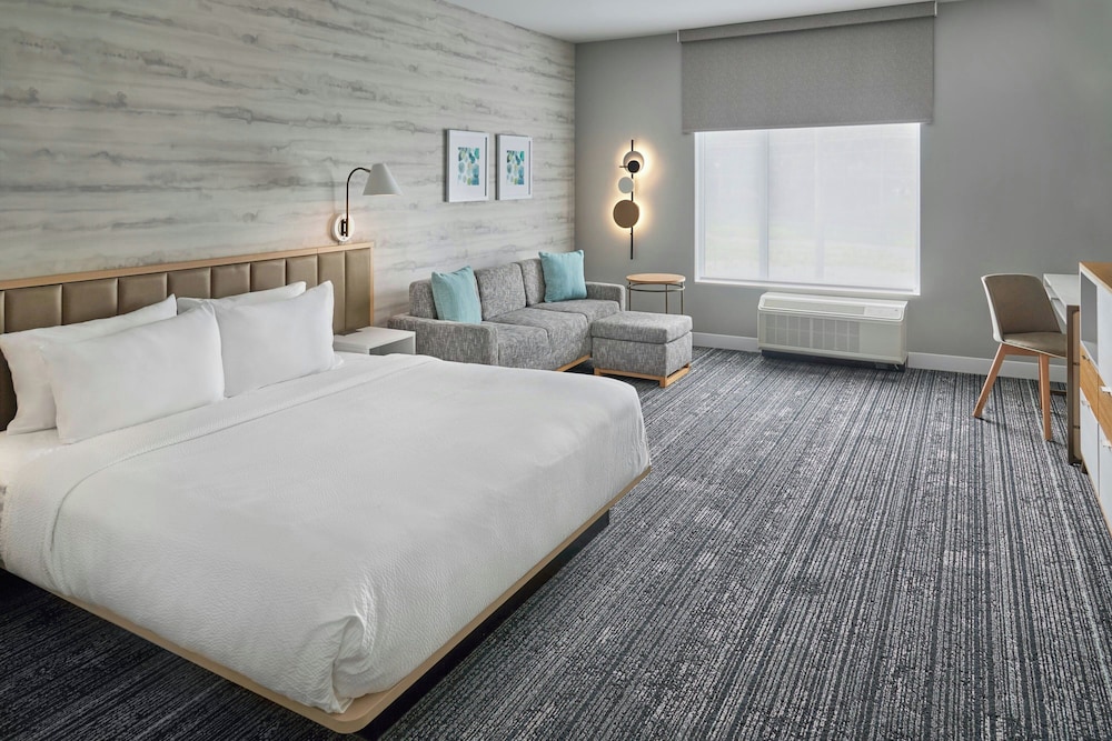 TownePlace Suites by Marriott Calhoun - photo 13