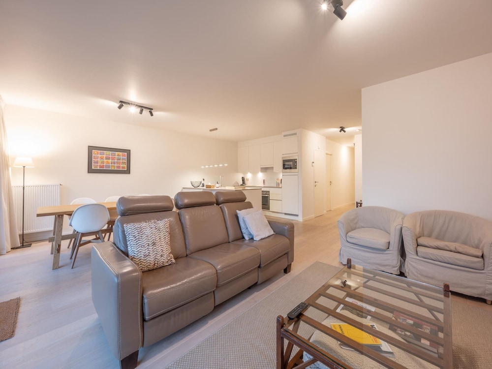 Apartment in Knokke near the Beach & Casino — 4-Star Luxury Hotel in Knokke-Heist, Belgium