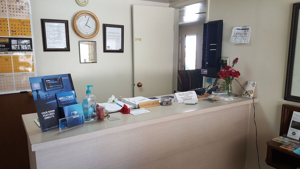 Amber Inn Motel - photo 23