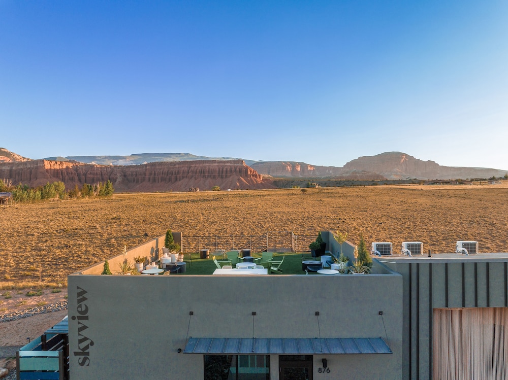 Skyview Hotel in Unknown City, United States