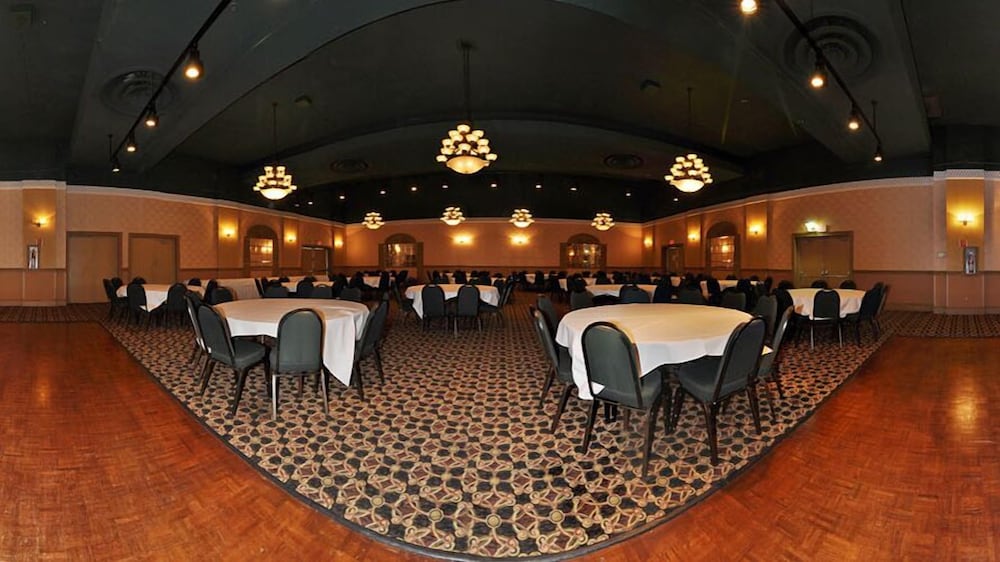 Days Inn by Wyndham Stockton - photo 28