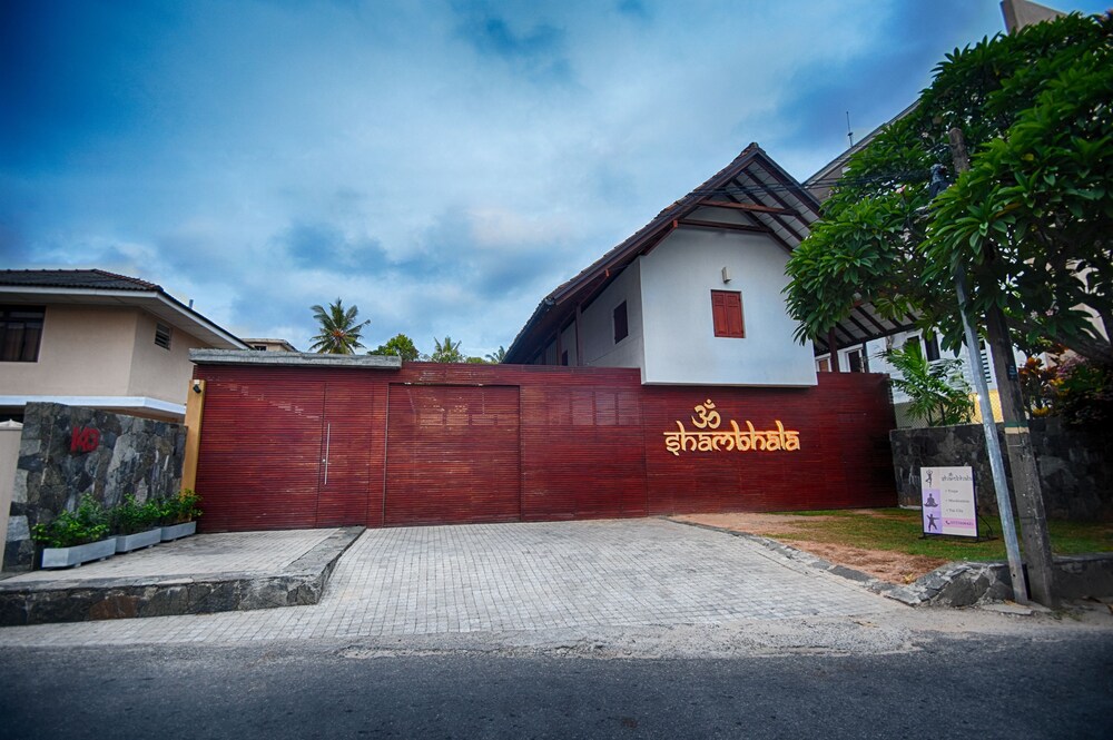 Om Shambhala - last minute hotel in Colombo