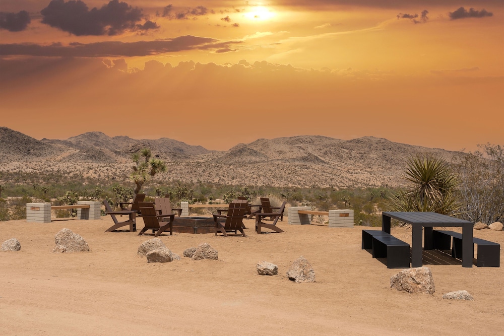 The Bungalows by Homestead Modern at The Joshua Tree Retreat Center - photo 81