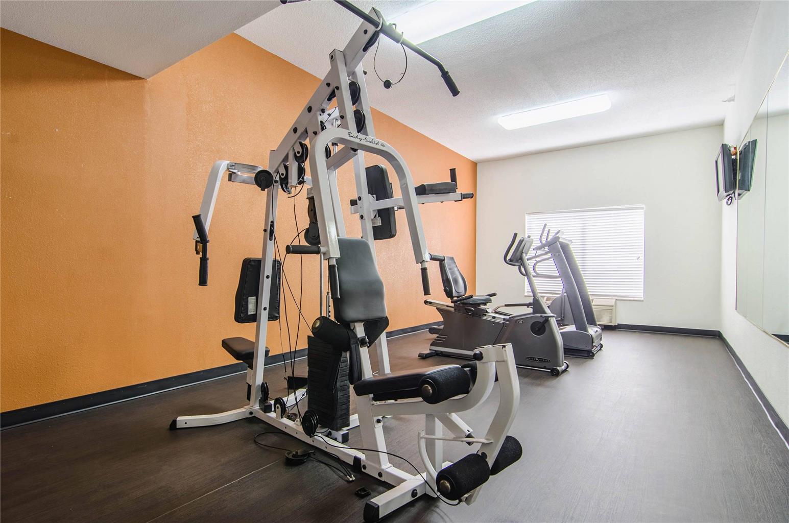 Quality Suites Graham Burlington South - photo 21