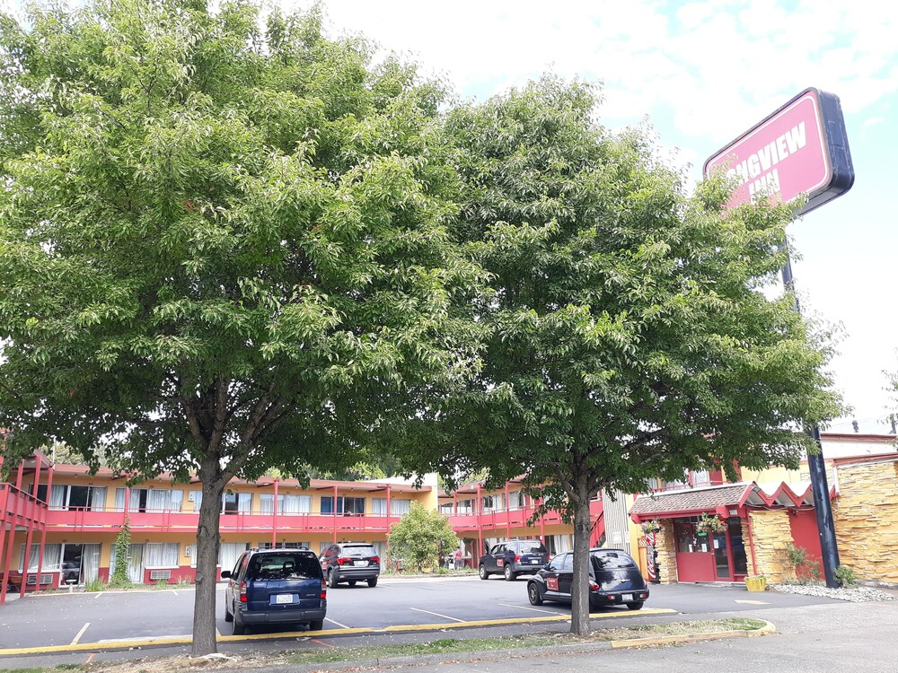 Longview Inn - photo 3
