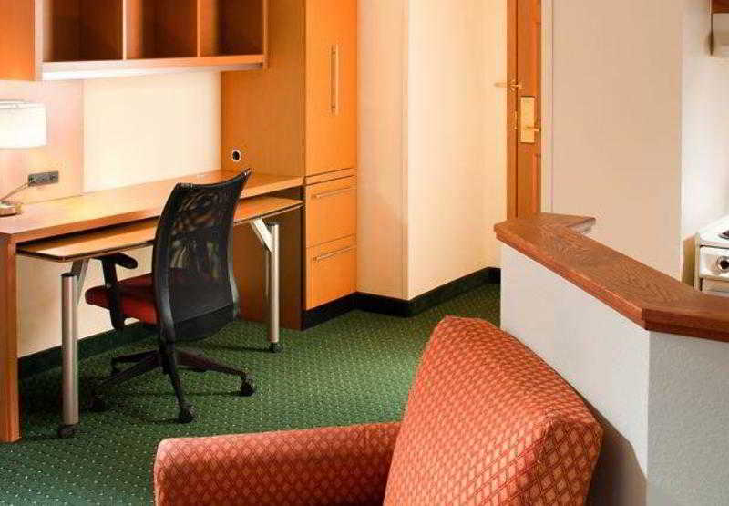 MainStay Suites Columbus Worthington - photo 8