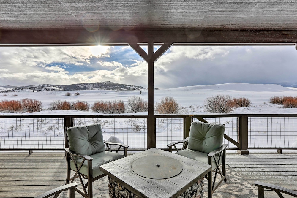 Granby Golf Retreat w Ski Trails Mountain View in Granby, United States