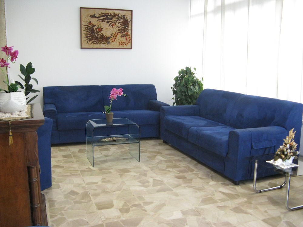 Hotel Luca — Camaiore — photo 4