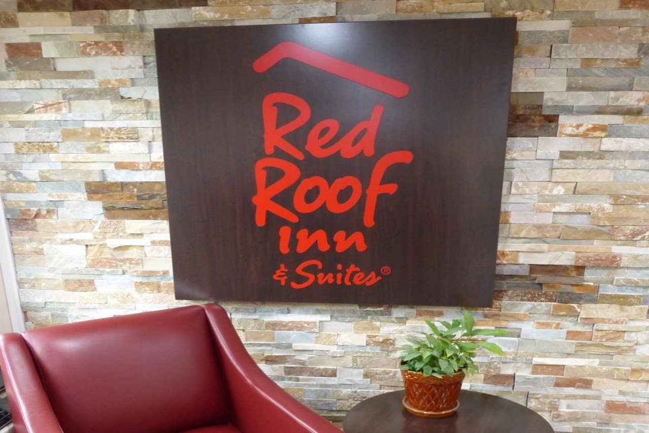 Red Roof Inn & Suites Rome - photo 7