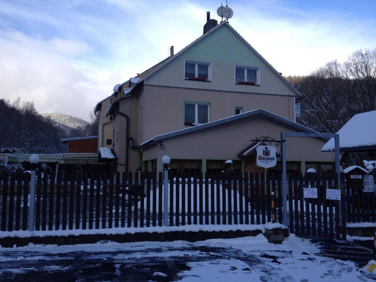 Penzion54 & Restaurace — hotel in Ostrov