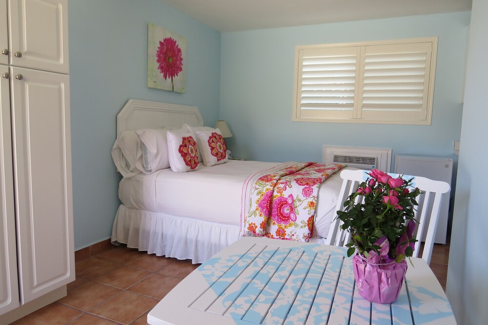 Leucadia Beach Inn - photo 25