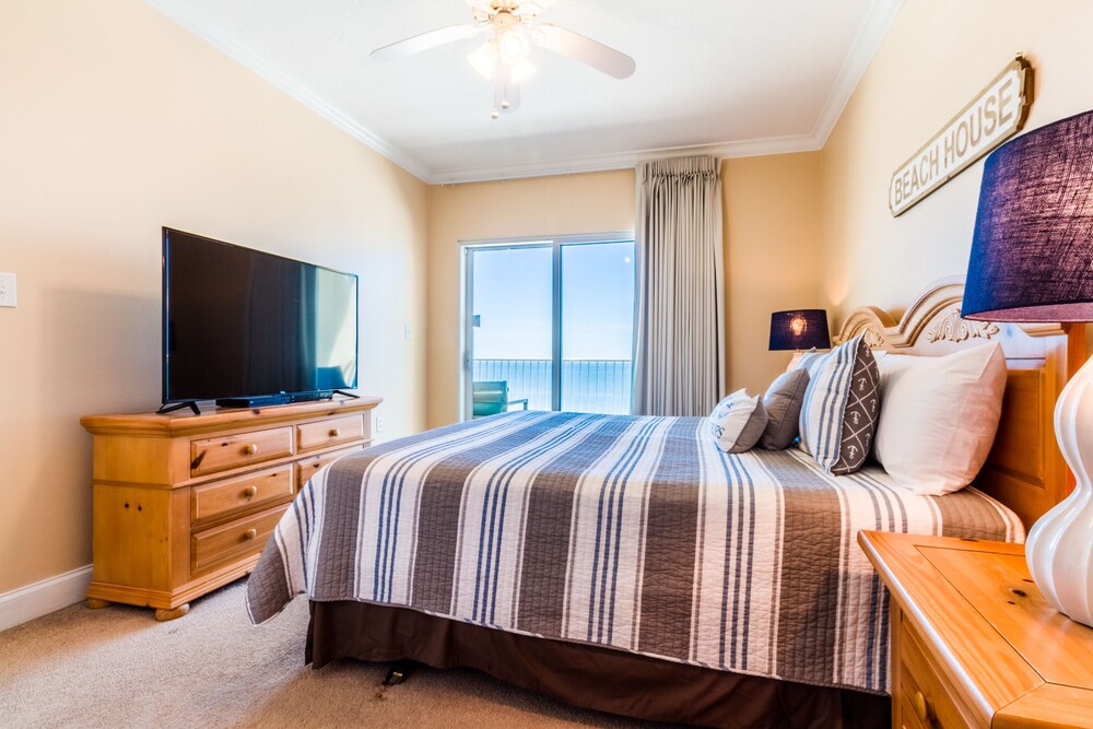 Crystal Shores by Luxury Gulf Rentals - photo 3
