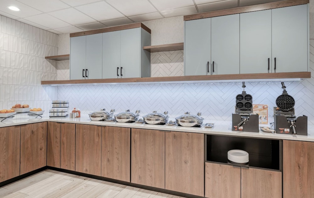 Staybridge Suites Federal Way Seattle South by IHG - photo 40