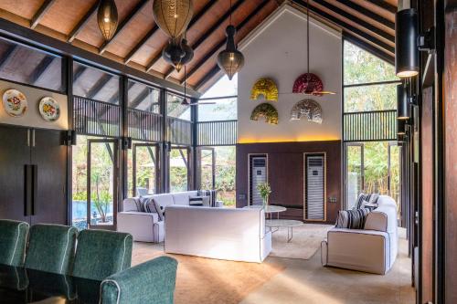 LohonoStays Villa Amber — 5-Star Luxury Hotel in Alibag, India