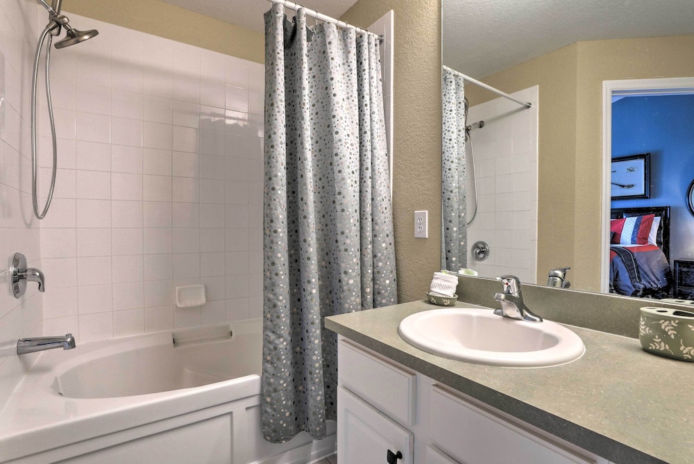 Resort Townhome w Splash Pool 7 Mi to Disney - photo 46