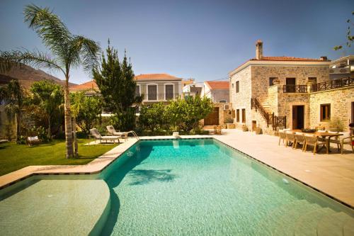 R&G luxury accommodation Kalymnos villa — 4-Star Luxury Hotel in Kalymnos, Greece