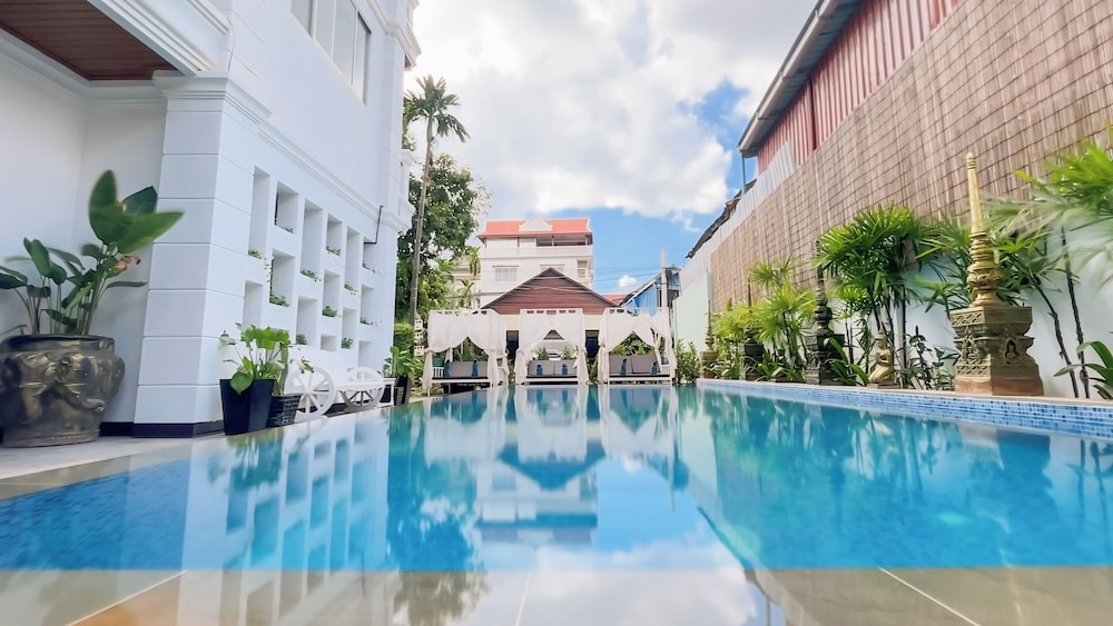The Center Point - last minute hotel in Siem Reap