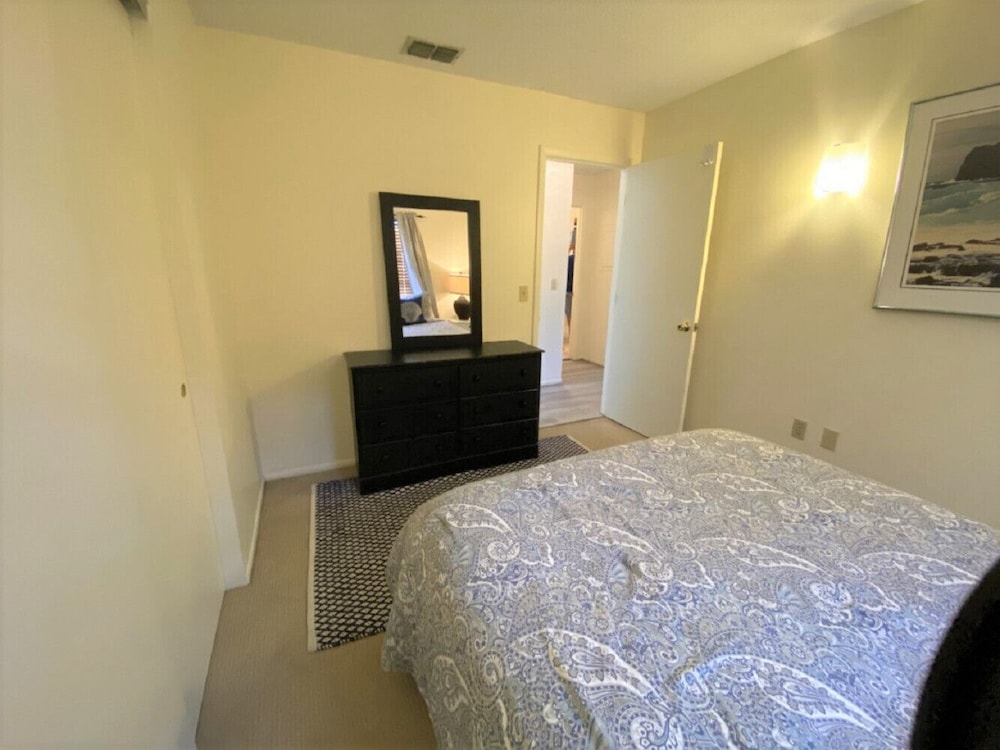 Banana Cabana and Cottage - photo 3