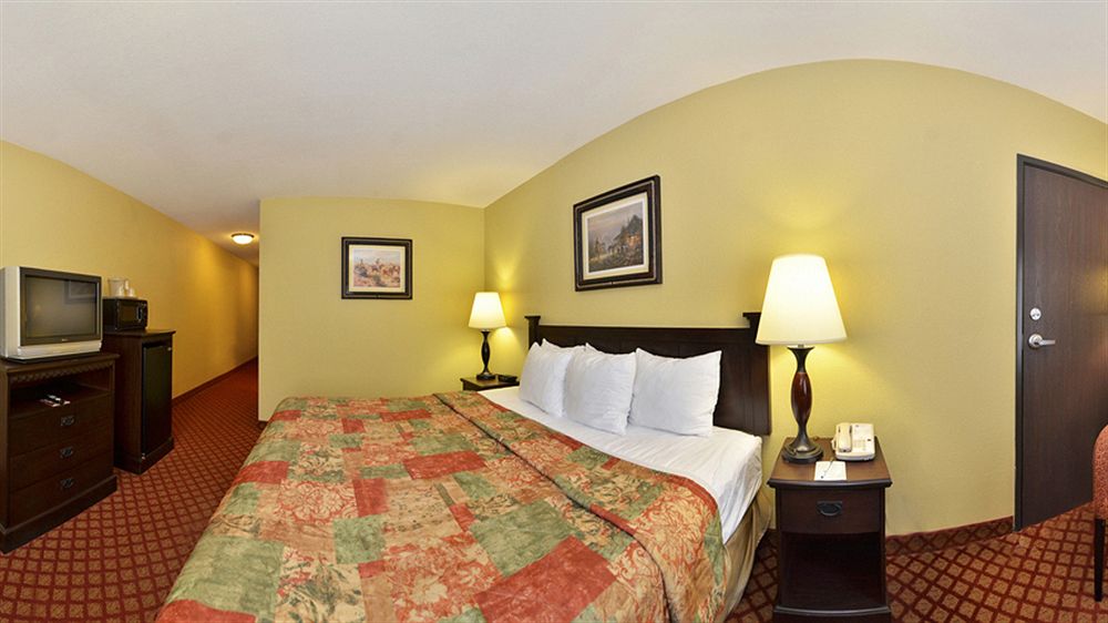 Motel 6 Park City KS - photo 9