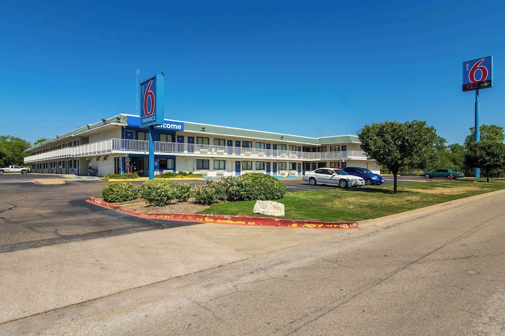 Motel 6 Bellmead TX Waco - featured photo