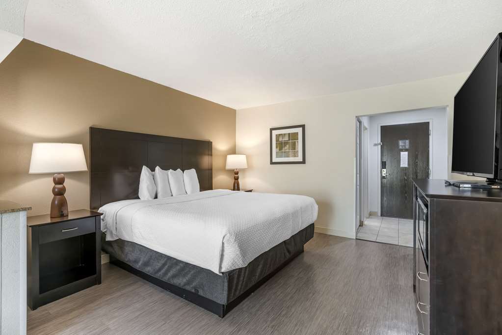 Best Western Suites - photo 12