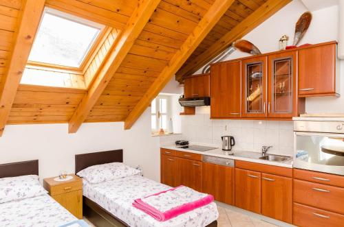 Apartments Beato