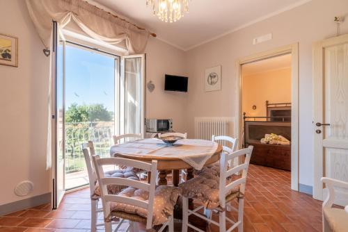 Casa del Nonno Bingheri Vencaglia — 4-Star Luxury Hotel in Cortona, Italy
