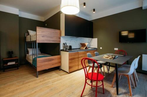 Urban Apartments 116
