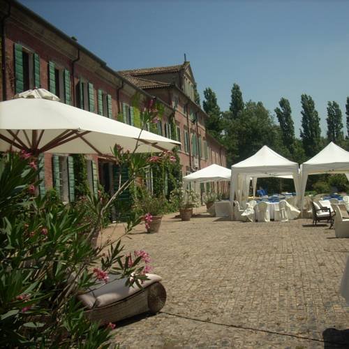 Tenuta Ca' Zen — 4-Star Luxury Hotel in Taglio Di Po, Italy