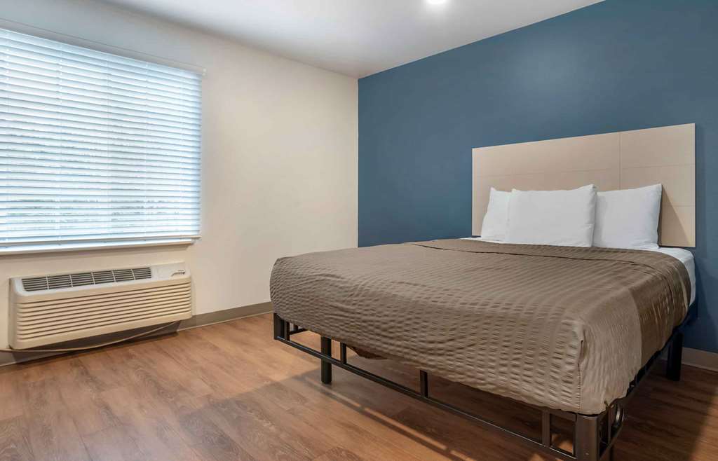 Extended Stay America Select Suites Tallahassee East - photo 4